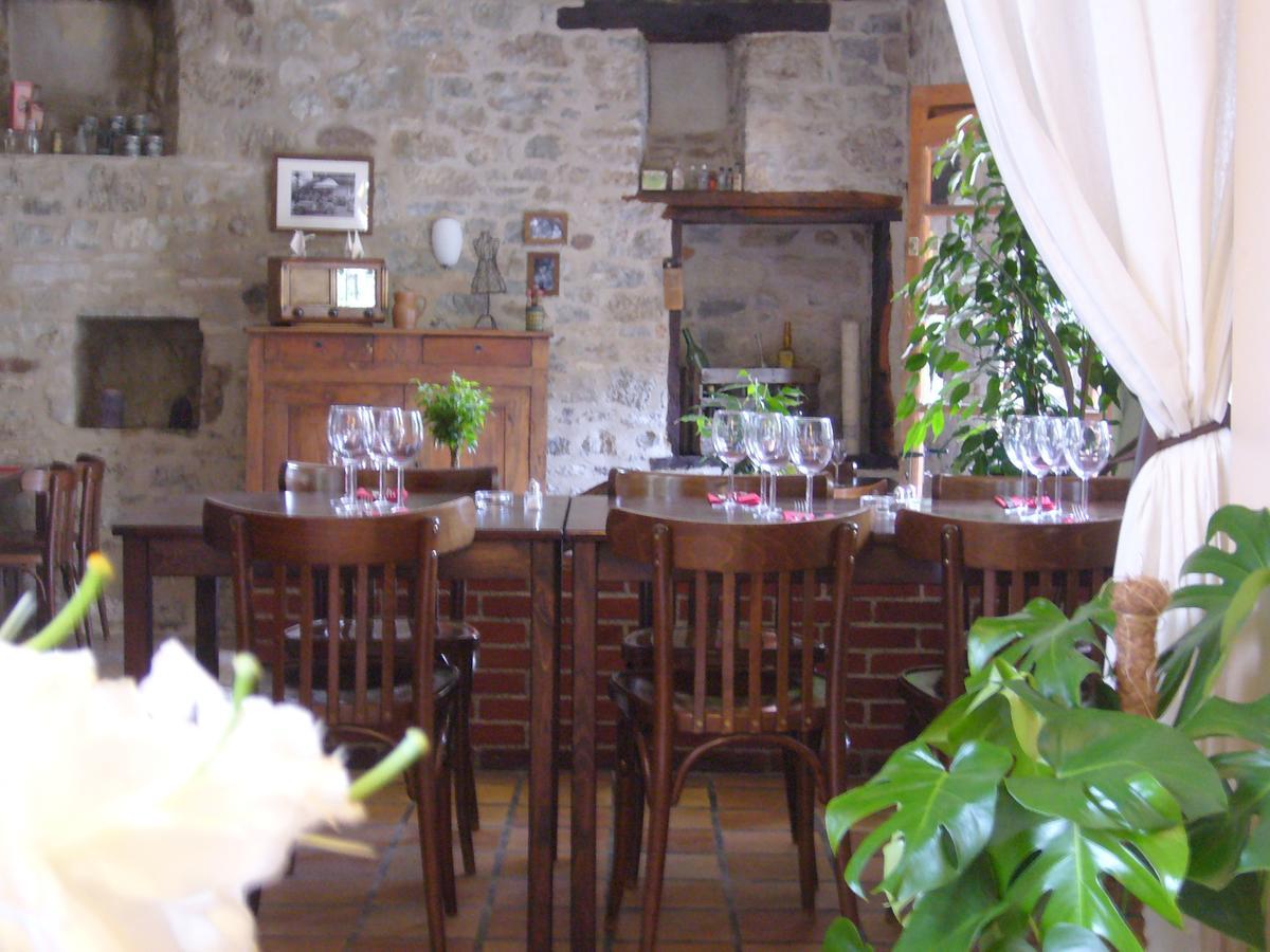 Hotel Des Arts Puybrun Extérieur photo