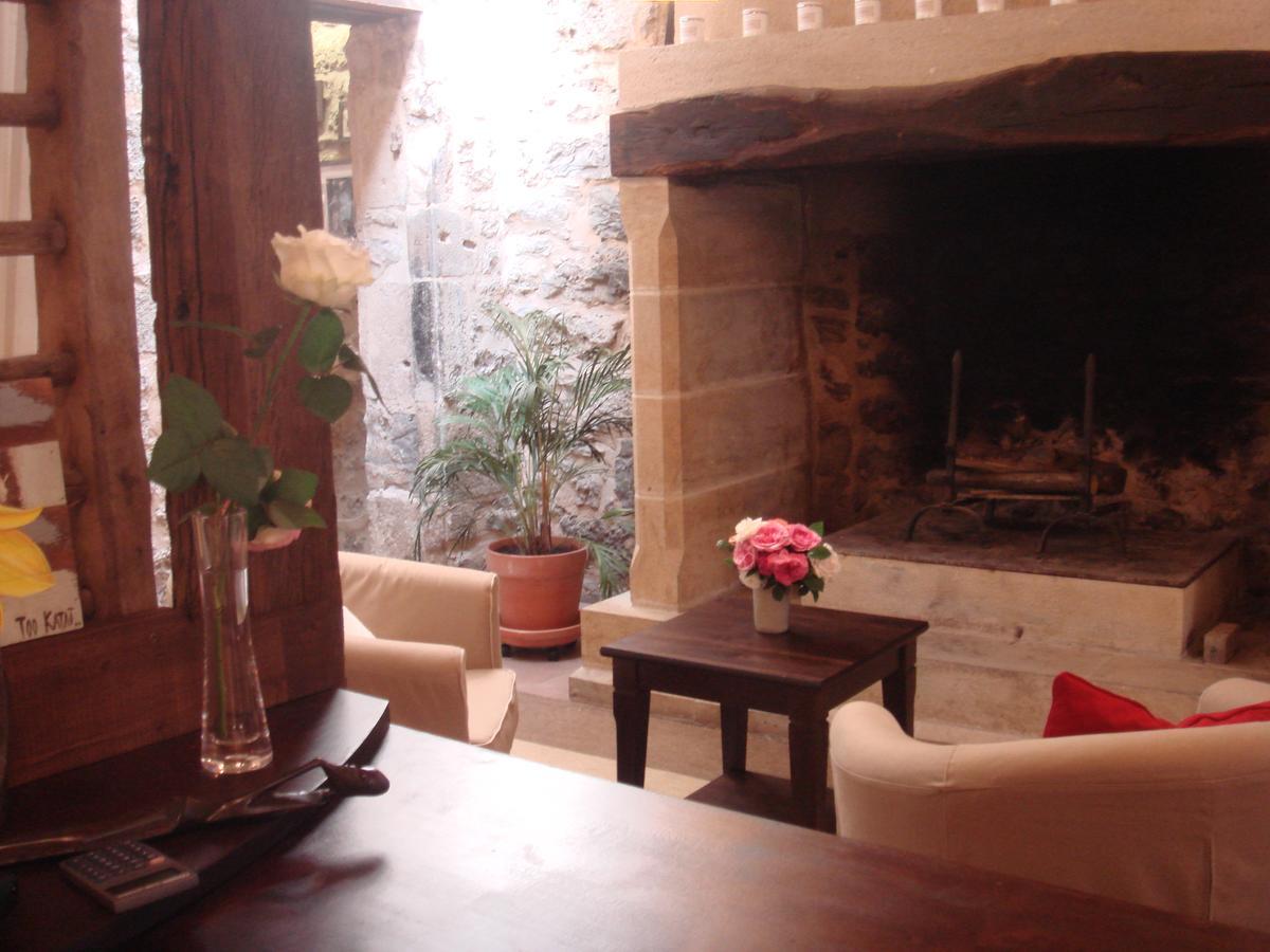 Hotel Des Arts Puybrun Extérieur photo